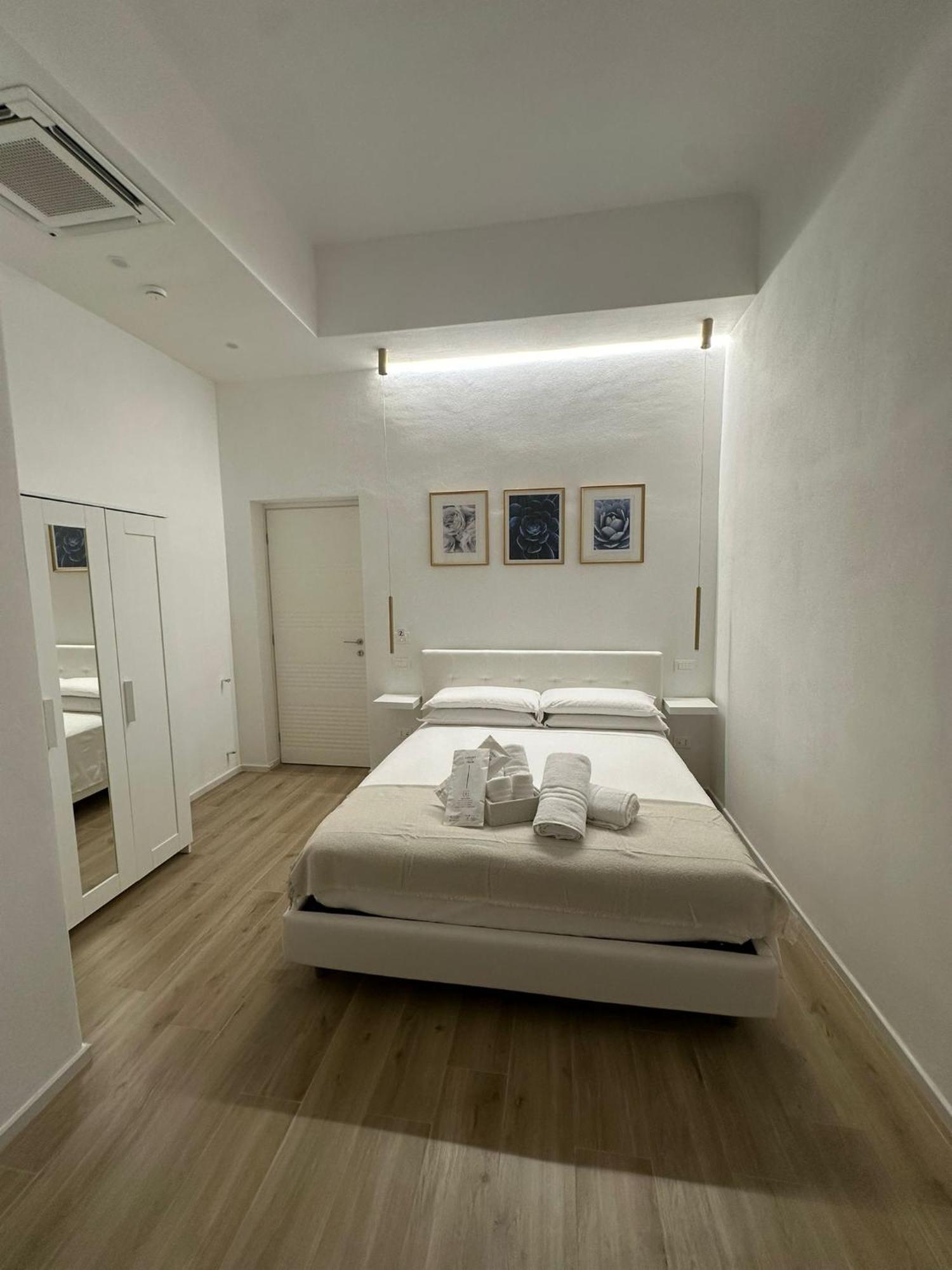 Center Rooms La Spezia Dış mekan fotoğraf