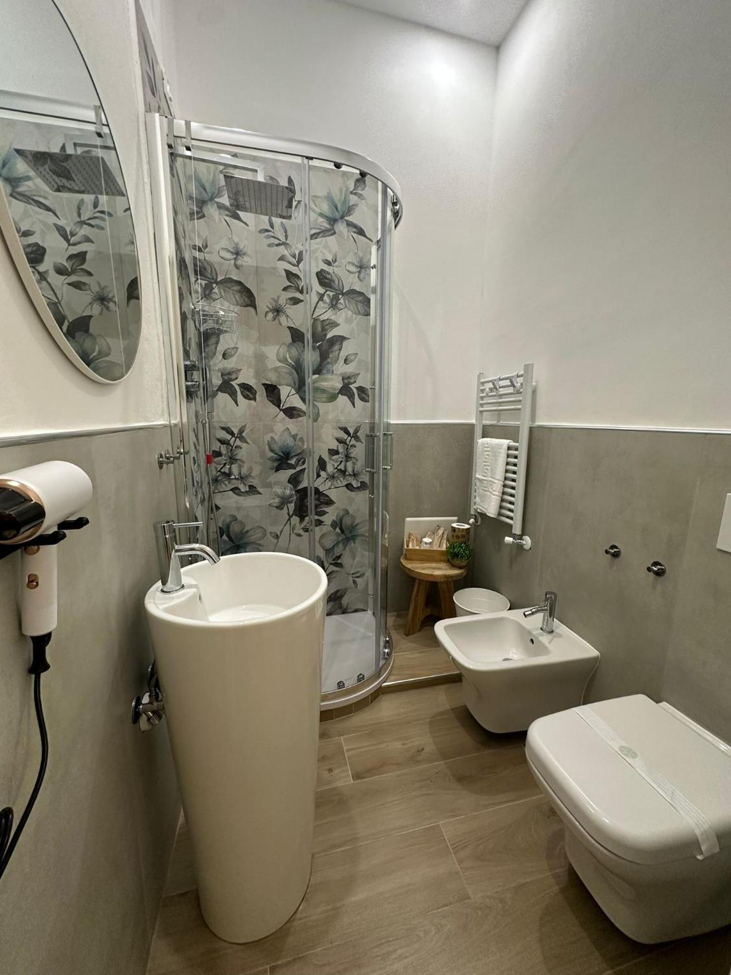 Center Rooms La Spezia Dış mekan fotoğraf